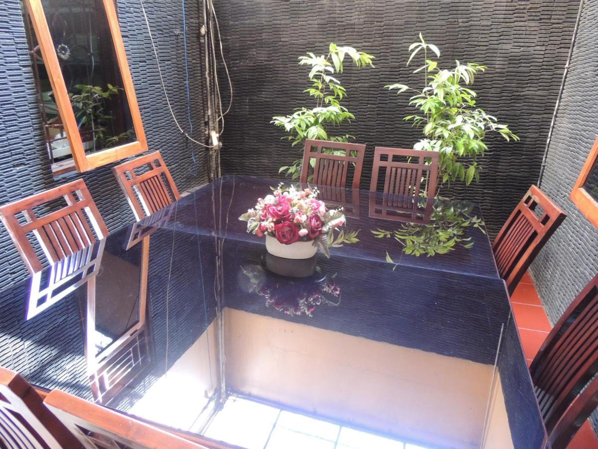 Shabrina Homestay Syariah Kalasan Bagian luar foto