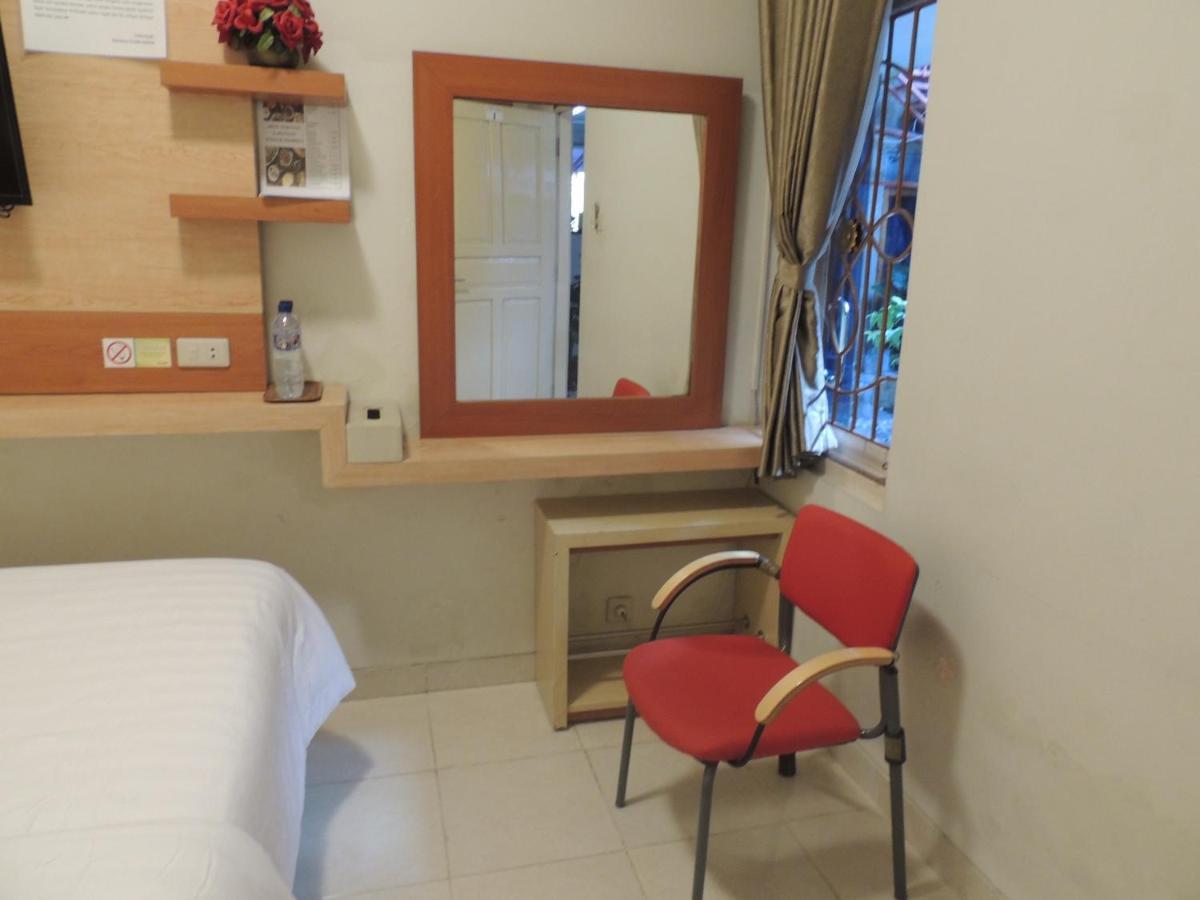Shabrina Homestay Syariah Kalasan Bagian luar foto